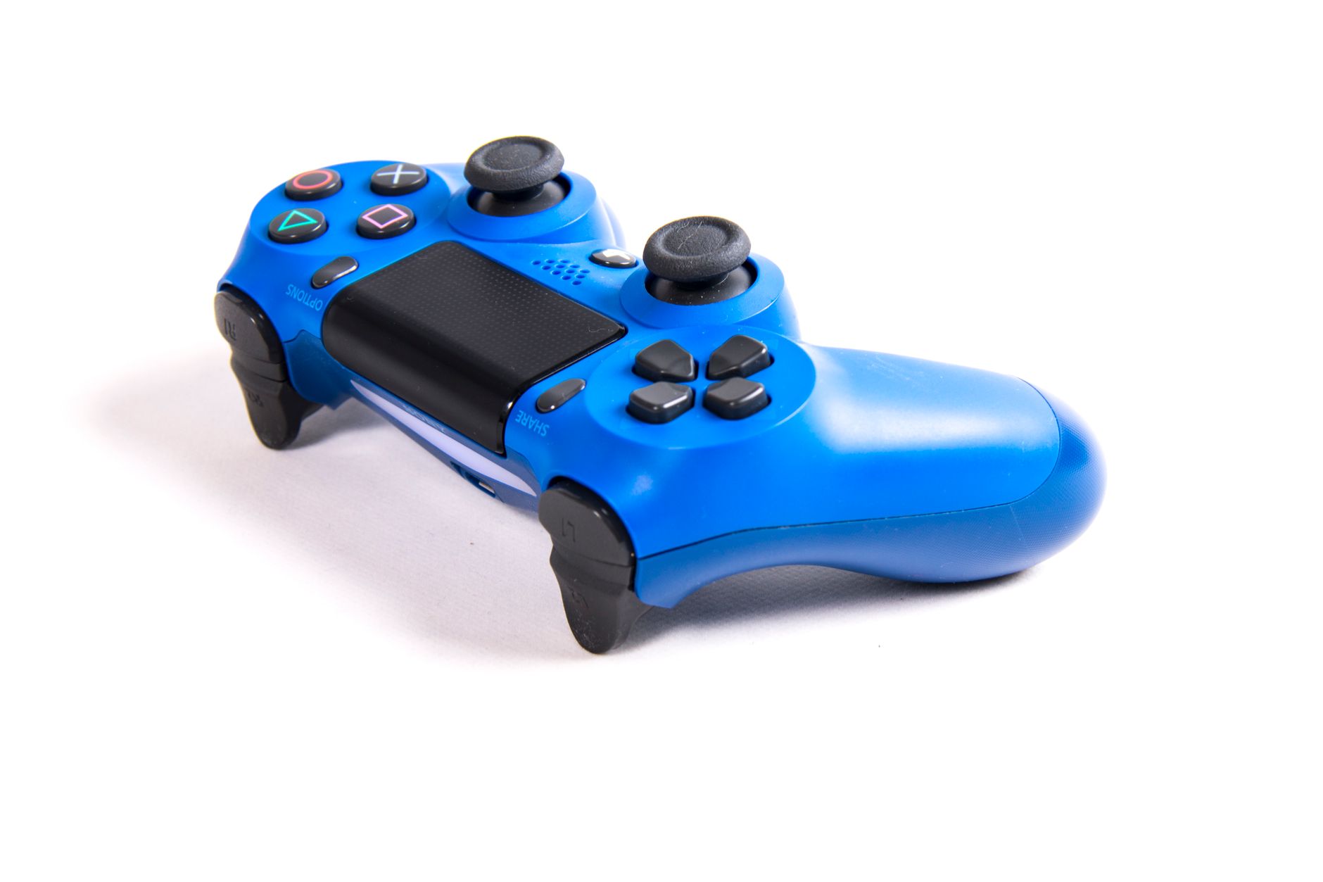 boîte jeu PS4 dragon quest